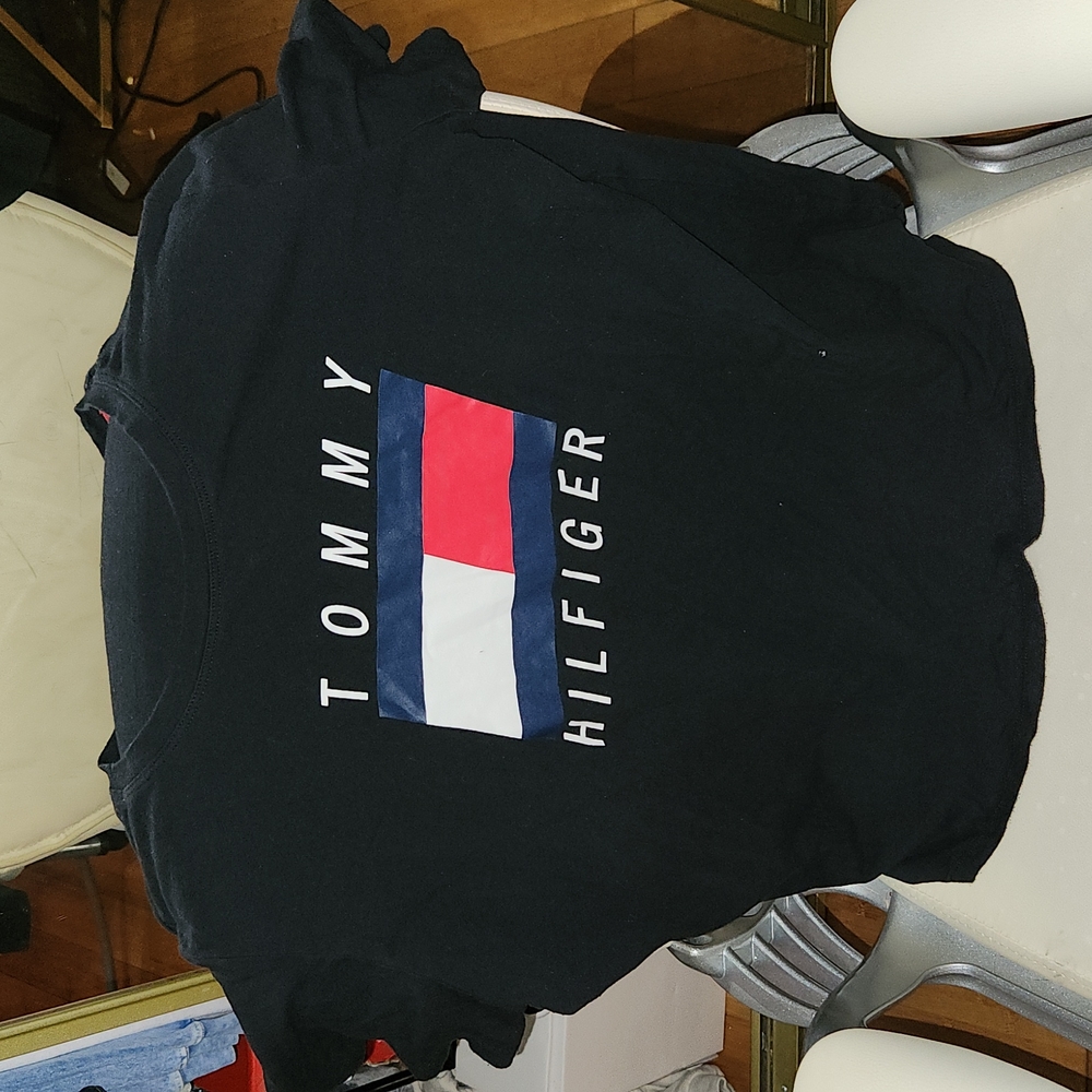 Women top